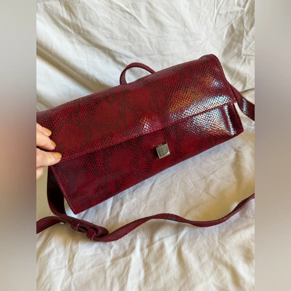 Zenith Python Red Bag - Picture 10 of 16